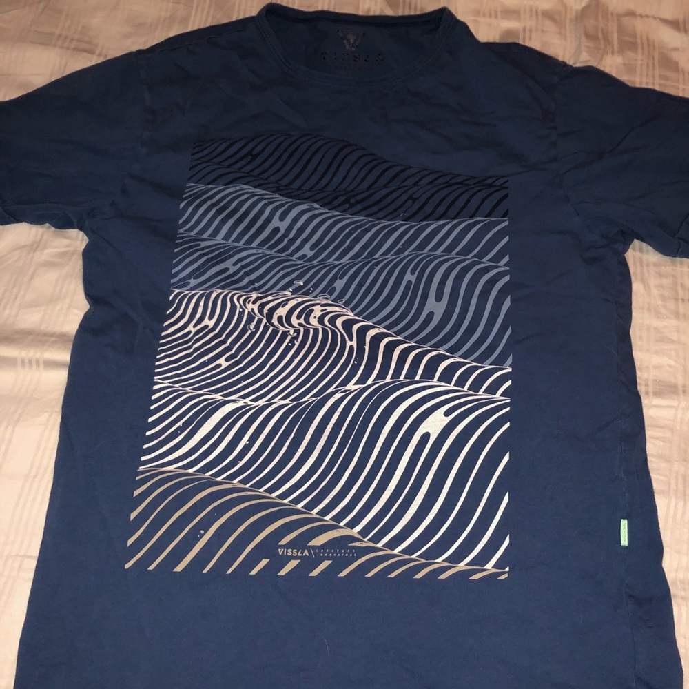 VISSLA tshirt